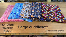 Load image into Gallery viewer, Cuddlesoft Fleece Beds
